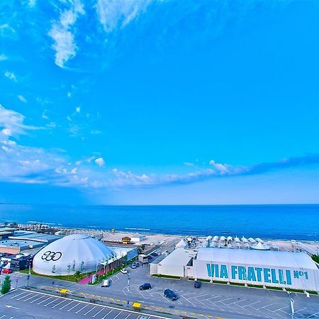 Axy Apartament Mamaia Appartamento Esterno foto